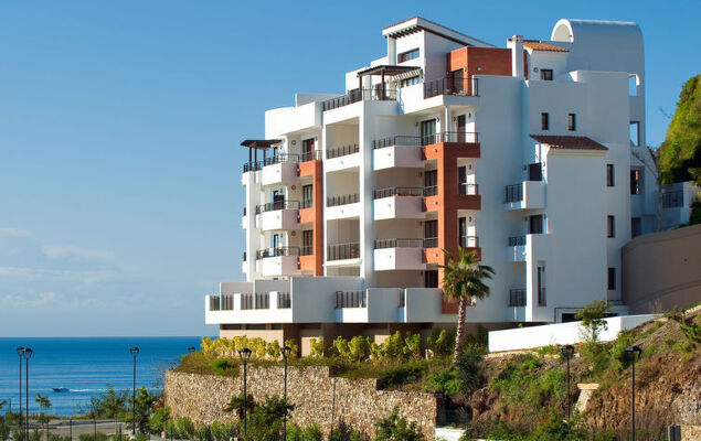 Lateral View - Photo 18