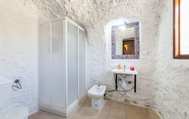 Cueva Maria Zambrano - Photo 20